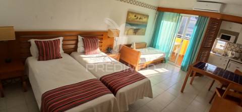 Estúdio t0 à venda , sítio do canada, golden club cabanas