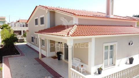 Moradia t5 caldas da rainha