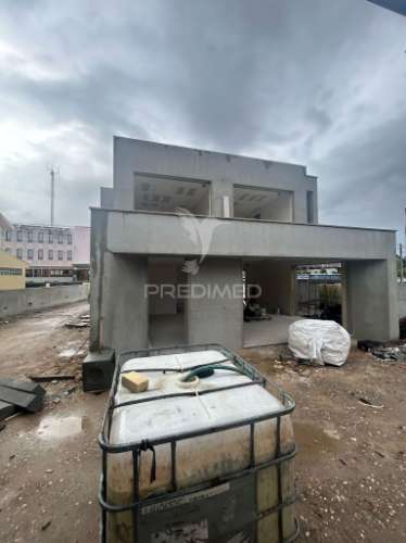 Moradia t4 em construção – santa joana, aveiro