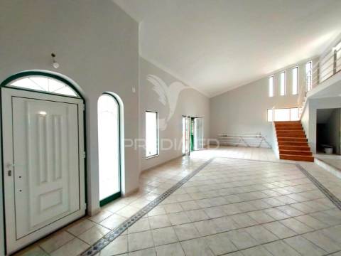 Moradia t5 | guia | leiria