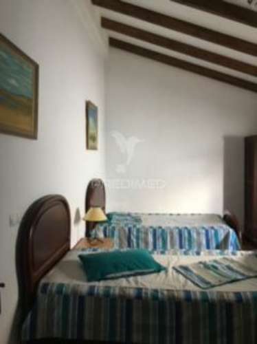 Excelente moradia em entradas/alentejo