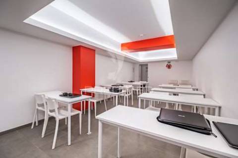 Escritório com 2 pisos no centro do funchal