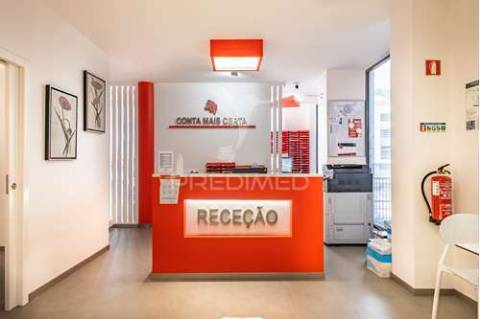 Escritório com 2 pisos no centro do funchal