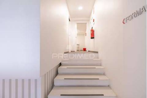 Escritório com 2 pisos no centro do funchal