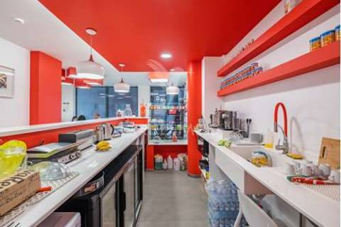 Escritório com 2 pisos no centro do funchal