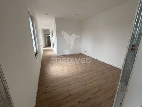 Oportunidade única em são mateus – prédio frente-mar com vista deslumbrante!