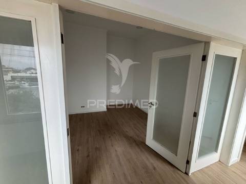 Oportunidade única em são mateus – prédio frente-mar com vista deslumbrante!