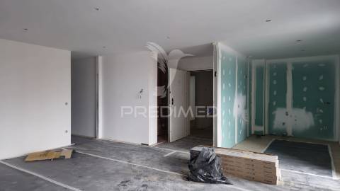 Encontre o seu espaço...fantástico apartamento novo,