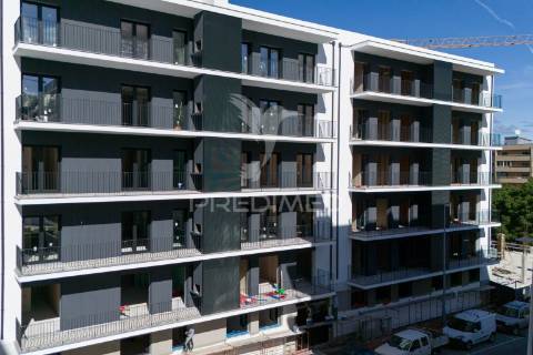 Encontre o seu espaço...fantástico apartamento novo,