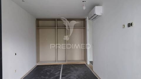 Encontre o seu espaço...fantástico apartamento novo,