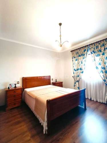 "moradia  de sonho independente em ourém"