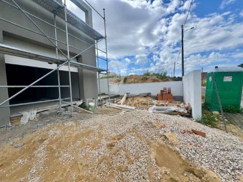 Moradia t4 de luxo pinhal do general