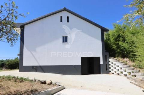 Moradia t5 com piscina