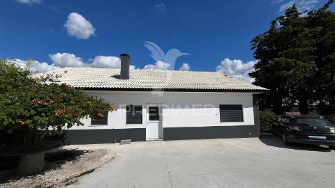 Moradia t5 com piscina