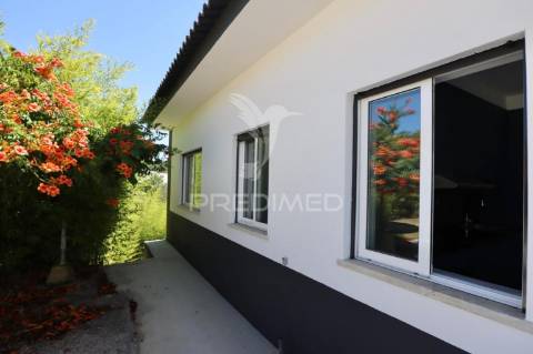 Moradia t5 com piscina