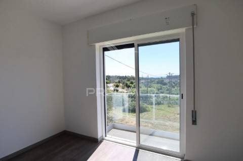 Moradia t5 com piscina