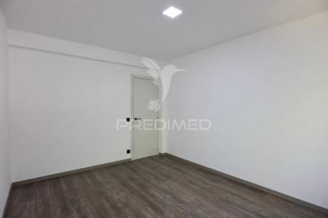 Moradia t5 com piscina