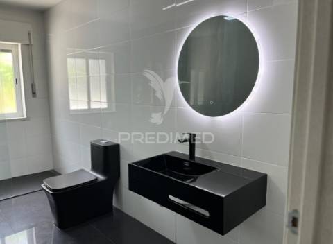 Moradia t5 com piscina