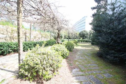 Terreno com 4614 m2 para construção no centro de guimarães