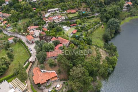 Moradia t3, venda, caniçada, gerês