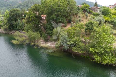 Moradia t3, venda, caniçada, gerês