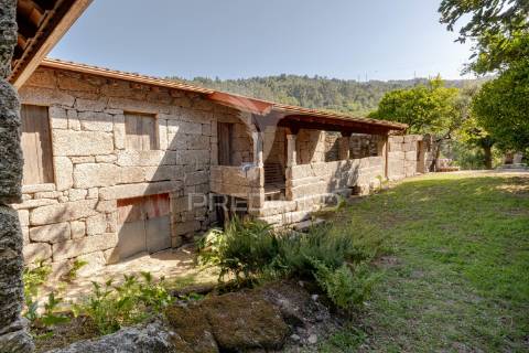 Moradia t3, venda, caniçada, gerês