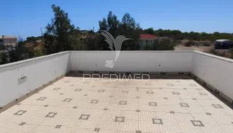 Moradia contemporânea t3 com vista  para o campo - cercados, tavira