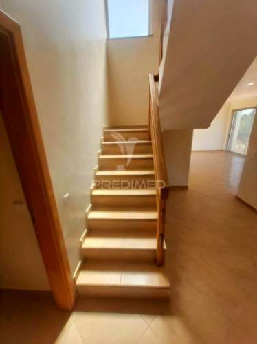 Moradia contemporânea t3 com vista  para o campo - cercados, tavira