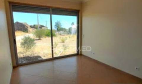 Moradia contemporânea t3 com vista  para o campo - cercados, tavira