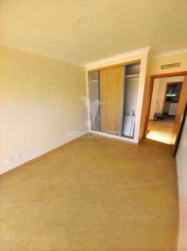 Moradia contemporânea t3 com vista  para o campo - cercados, tavira