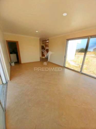 Moradia contemporânea t3 com vista  para o campo - cercados, tavira