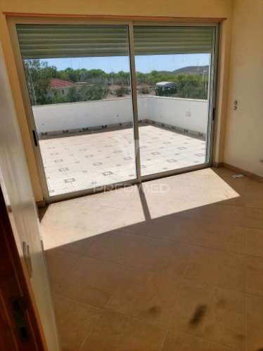 Moradia contemporânea t3 com vista  para o campo - cercados, tavira