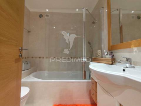 Urbanização quinta da brita moradia t3 c/ garagem