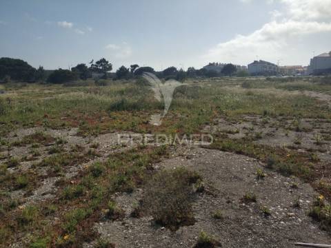 Terreno urbano com 20.877 m² de potencial construtivo na figueira da foz – localização estratégica