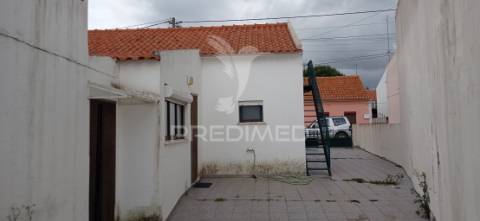 Moradia t2 em couço, coruche.