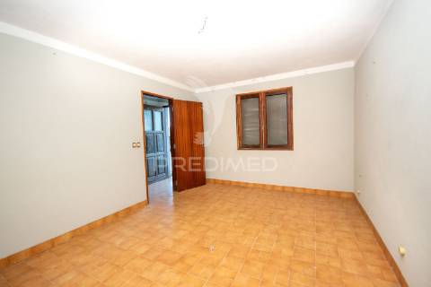 Moradia t4  – pousafoles do bispo, sabugal