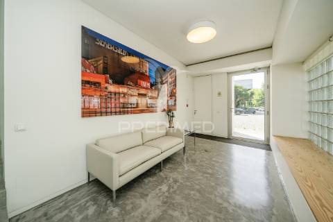 Extraordinário armazém em urgezes, guimarães