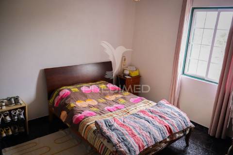 Casa encantadora na vila madalena com vistas deslumbrantes - moradia t5