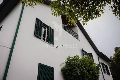 Casa encantadora na vila madalena com vistas deslumbrantes - moradia t5