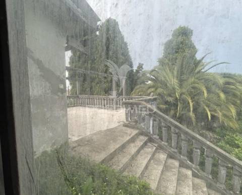 Quinta com potencial de recuperação e construção | fiães – santa maria da feira