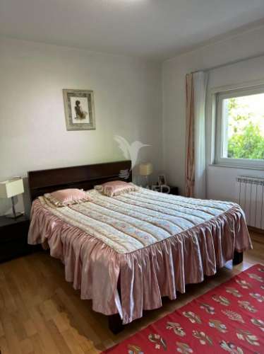 Moradia bi familiar t4 | próximo da praia | vieira leiria