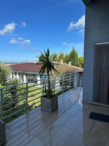 Moradia bi familiar t4 | próximo da praia | vieira leiria