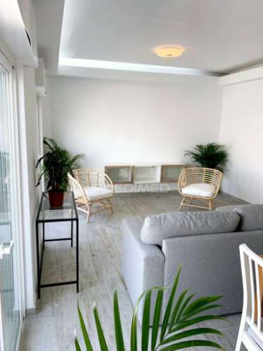 Apartamento t2 remodelado em quarteira, otima localização