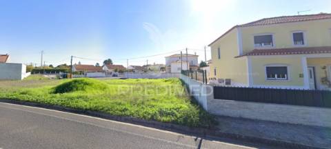 Terreno urbano com 695,75 m² em vale da pinta (cartaxo)