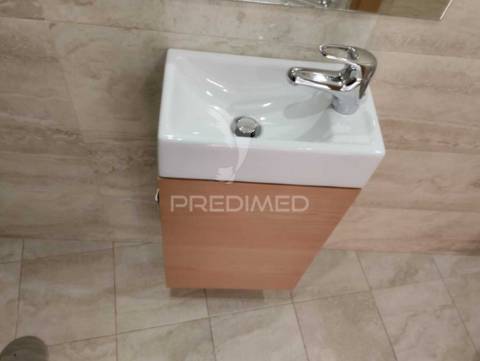 Arrenda-se t1 na praça das flores - porto