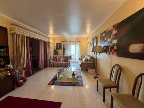 Moradia em aldeia ribatejana