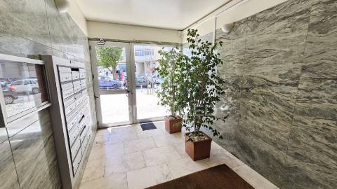 T3 com vista mar em paço de arcos