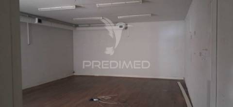 Loja para arrendamento | rotunda da boavista