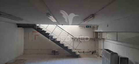 Loja para arrendamento | rotunda da boavista