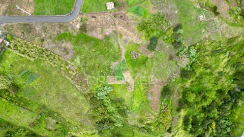 Terreno com 1198m2, porto da cruz